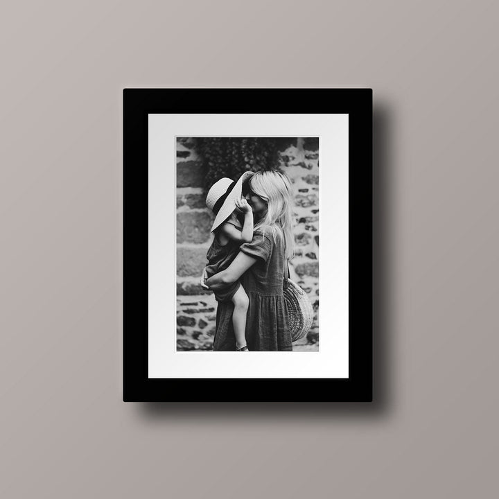 black photo frame